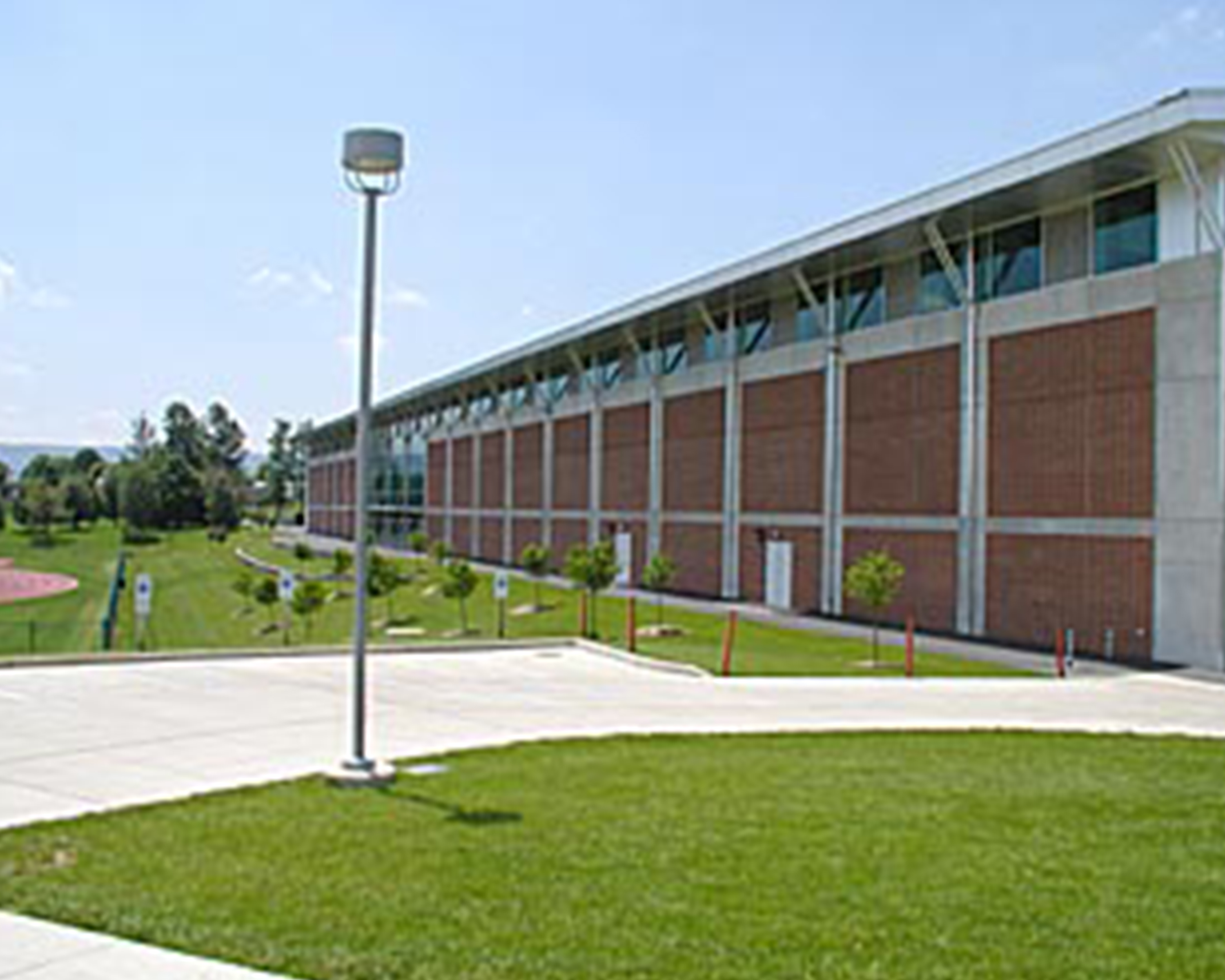 THE PENNSYLVANIA STATE UNIVERSITY MULTI-SPORT INDOOR FACILITY - Korda ...